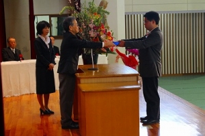 第12回沖縄カトリック高等学校卒業証書授与式を実施致しました。の写真