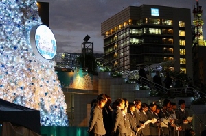 12月20日（土）パレット久茂地前にてクリスマスキャロルを行いました。の写真